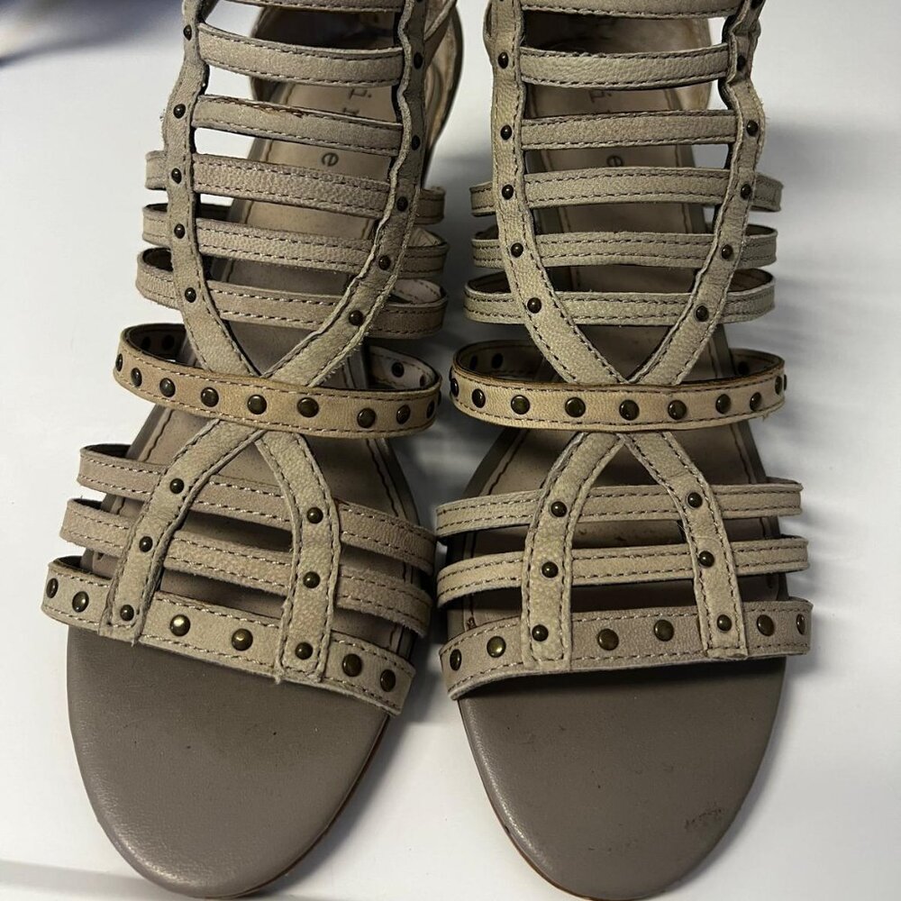 Hinge Wedge - Grey - Womens 6.5